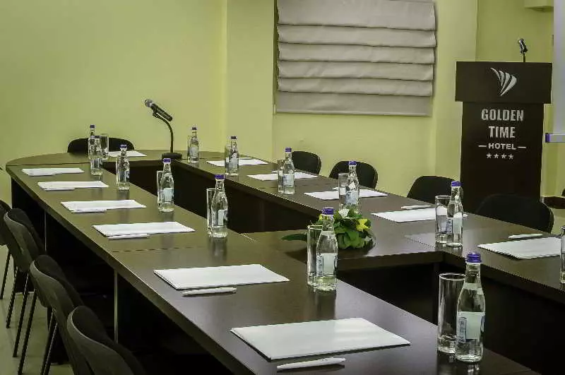 Отель Golden Time