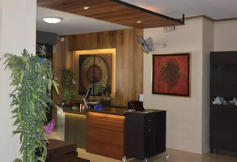 هتل Living Room Guesthouse