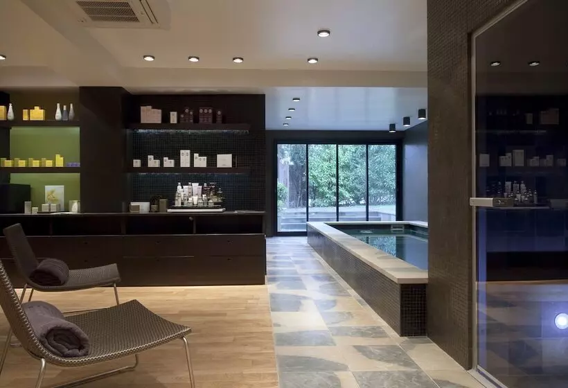 בית מלון כפרי Montmorency & Spa