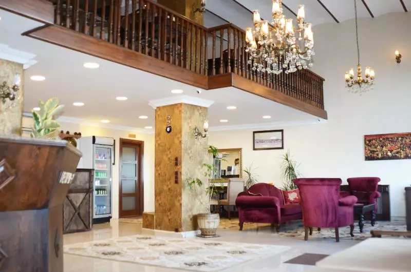 هتل Tahir Aga Konagi