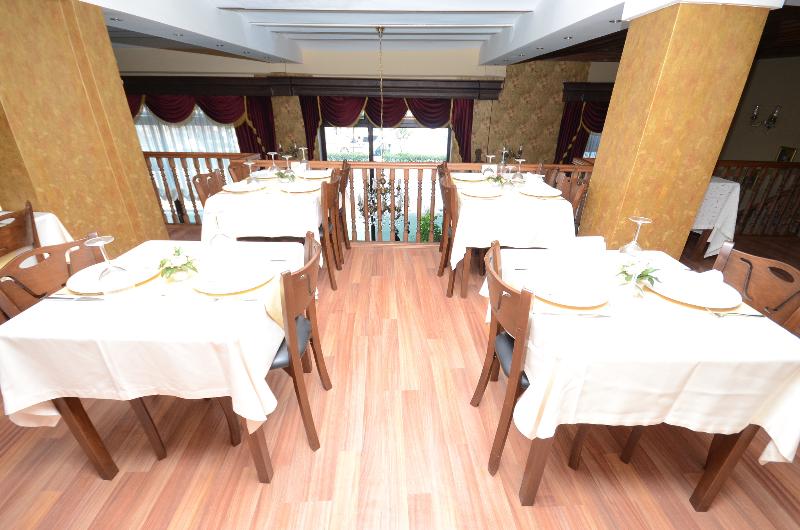 هتل Tahir Aga Konagi