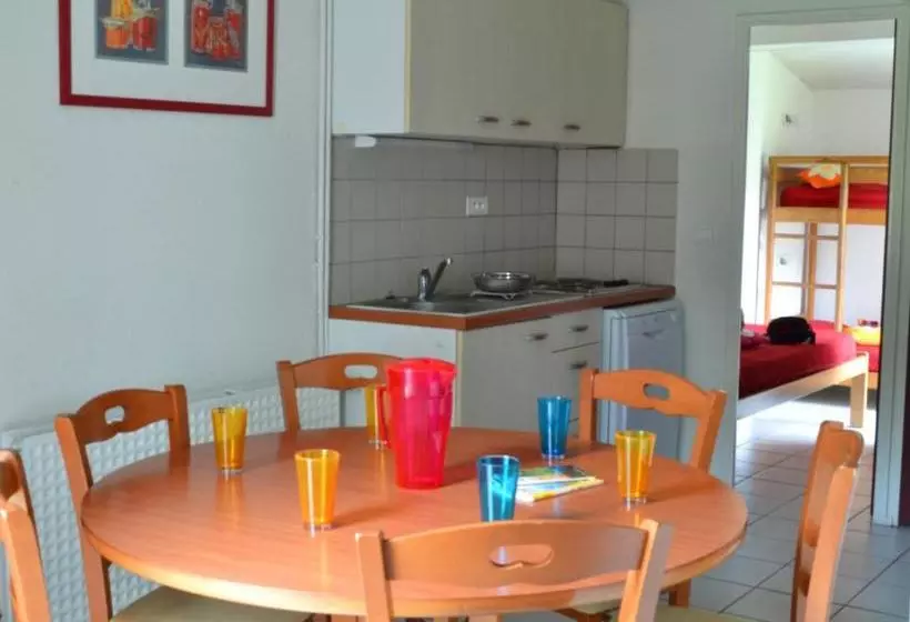 בית מלון כפרי Vvf Villages Les Cabannes