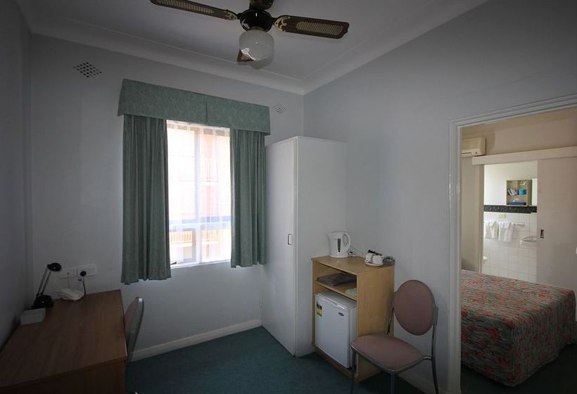 فندق على الطريق Normandie Inn & Function Centre