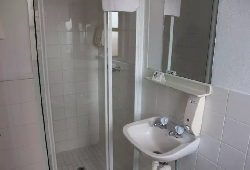 汽车旅馆  Normandie Inn & Function Centre