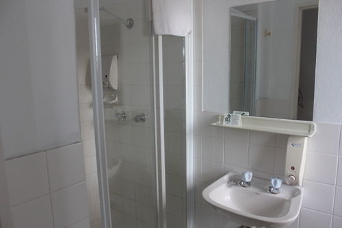 فندق على الطريق Normandie Inn & Function Centre