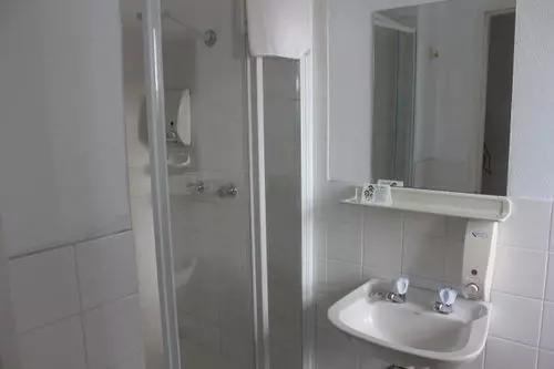 汽车旅馆  Normandie Inn & Function Centre