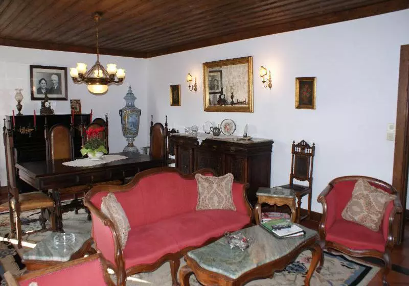 Casa Da Quinta Do Rei