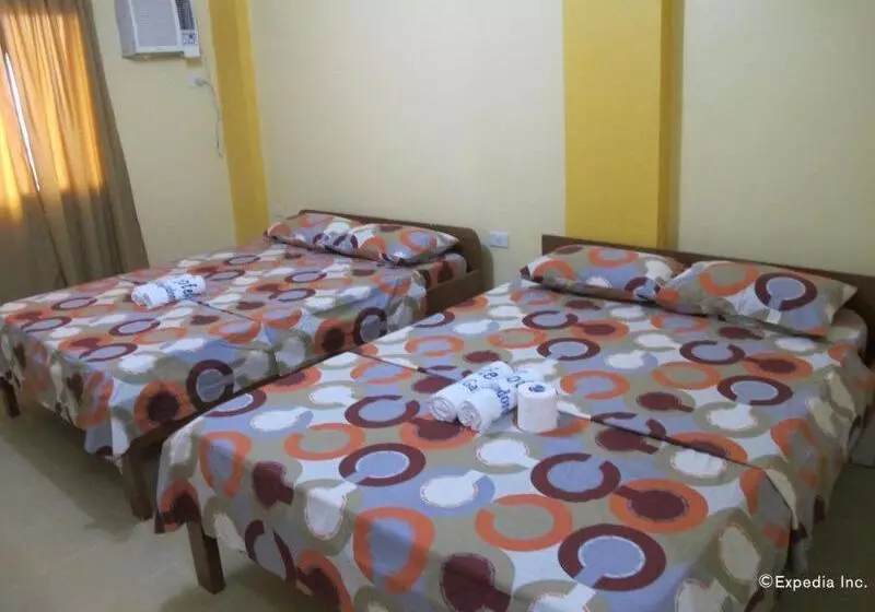 White Beach Hotel Puerto Galera Powered By Cocotel