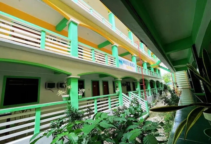 White Beach Hotel Puerto Galera Powered By Cocotel