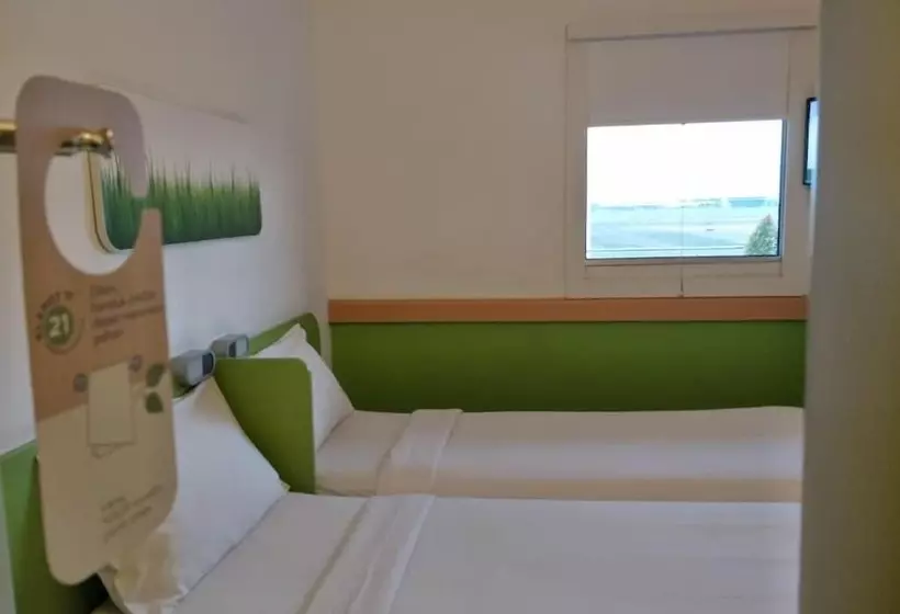 Cordia Hotel Surabaya Airport