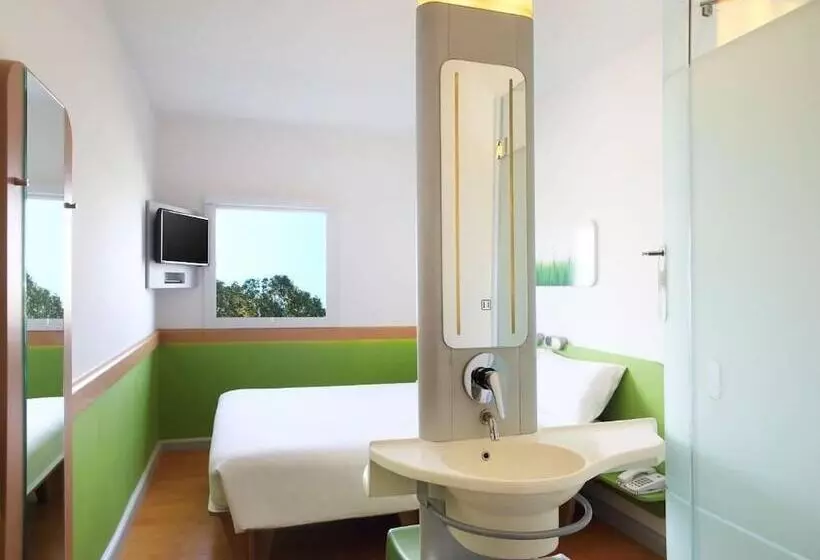 Cordia Hotel Surabaya Airport