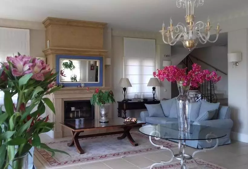 בית מלון כפרי Anemolia Resort And Spa