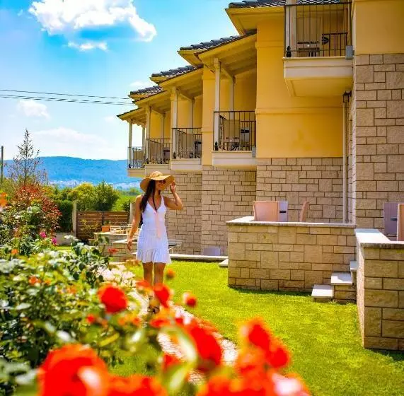 בית מלון כפרי Anemolia Resort And Spa