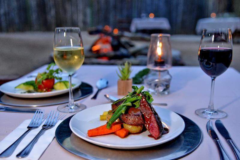 호텔 Black Rhino Game Lodge