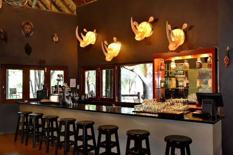 호텔 Black Rhino Game Lodge