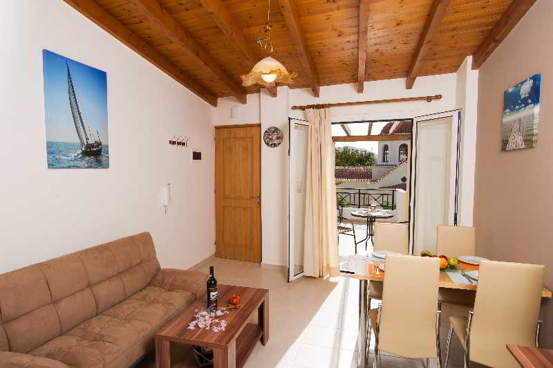 فندق Castello Apartments