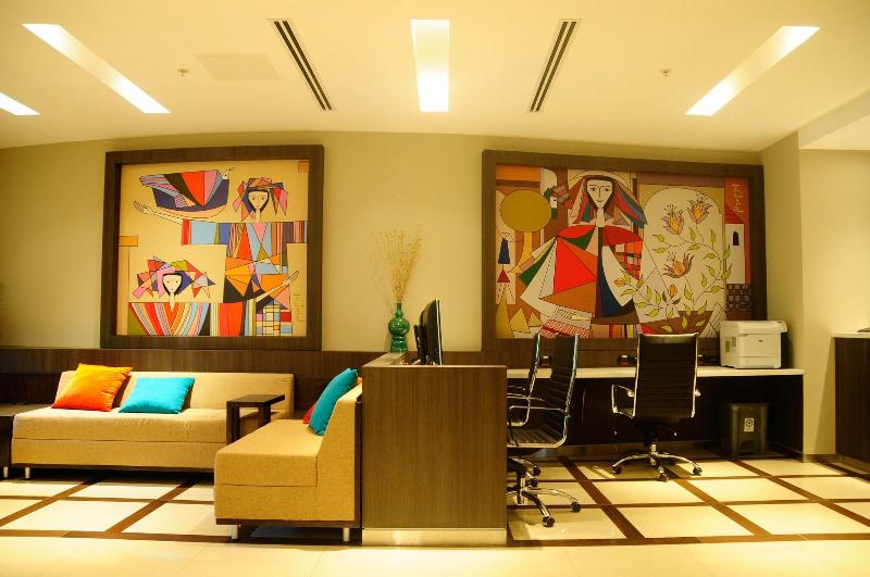 ホテル Courtyard By Marriott San Salvador