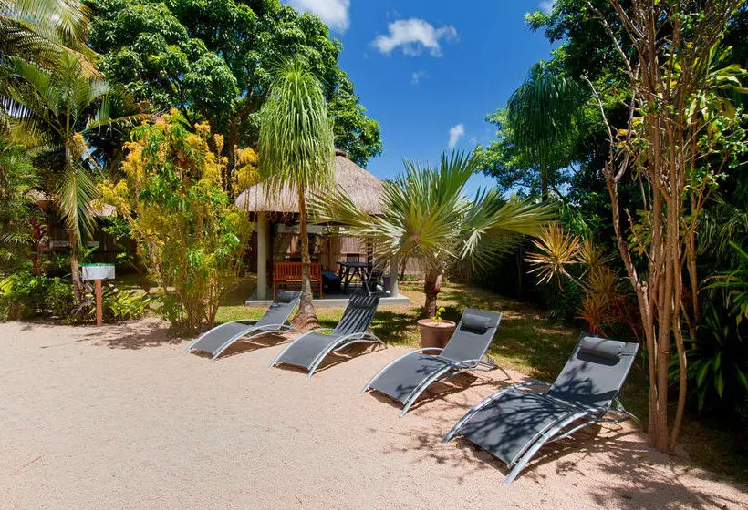 هتل Gardens Retreat