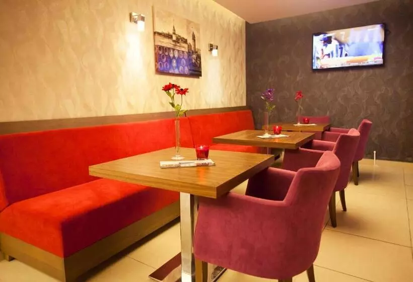 Hotel Helikon Business