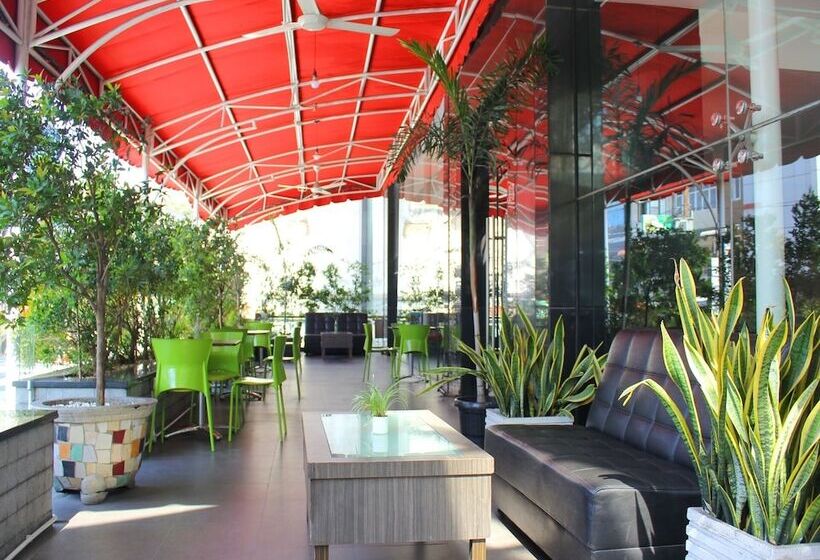 Hermes Palace Hotel Medan