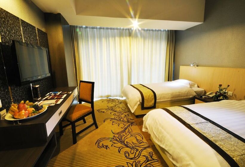 Hermes Palace Hotel Medan