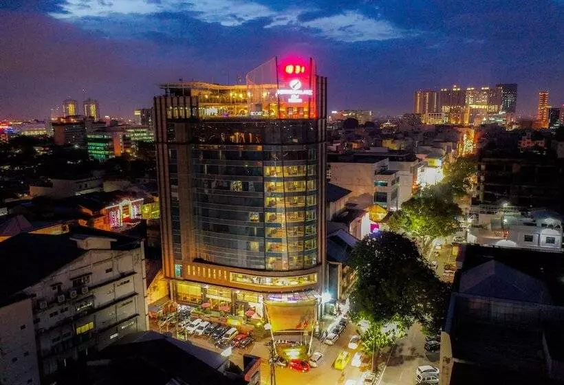 Hermes Palace Hotel Medan