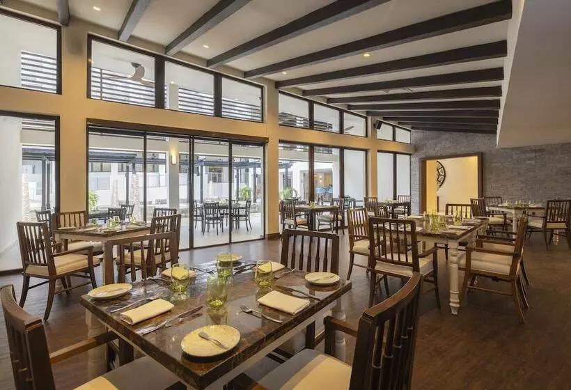 Hideaway At Royalton Blue Waters, An Autograph Collection All Inclusive Resort Adults Only