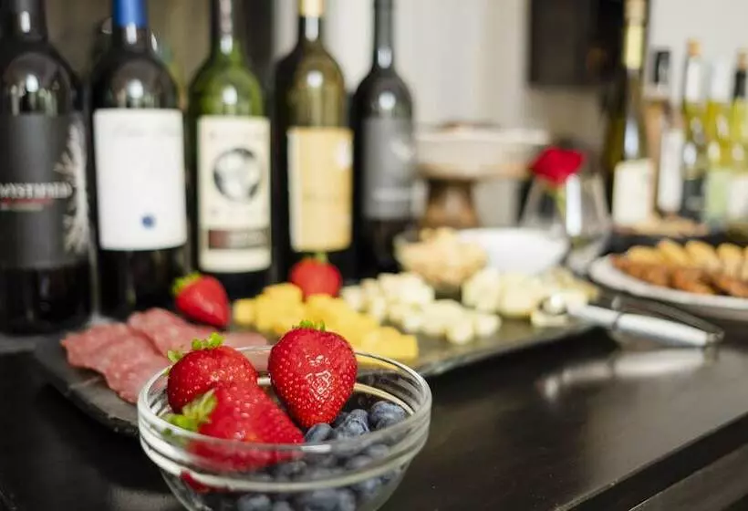 酒店 Hounds Tooth Inn