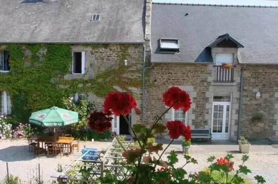 酒店 La Québécoise