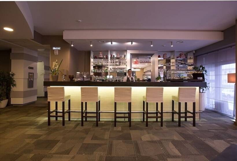 בית מלון כפרי Olympplaza