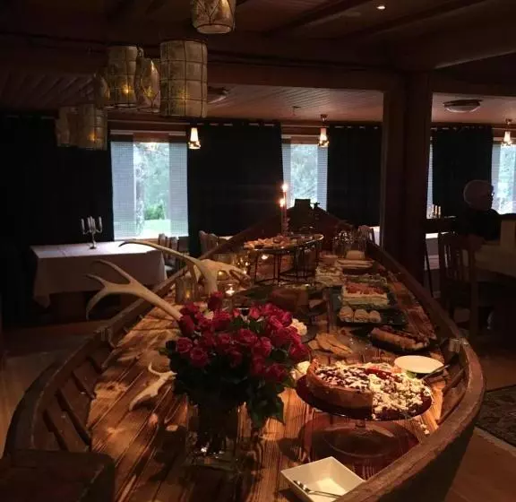 ホテル Snowy Cottages, Lakituvat