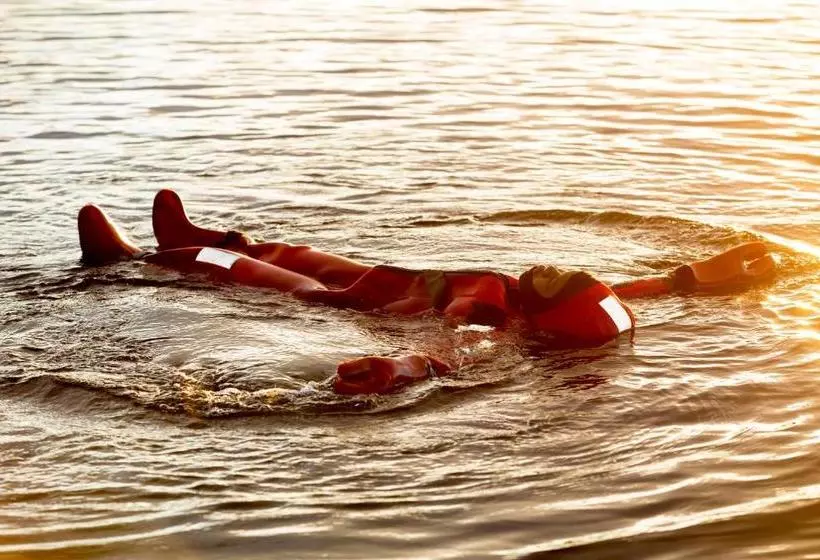ホテル Snowy Cottages, Lakituvat