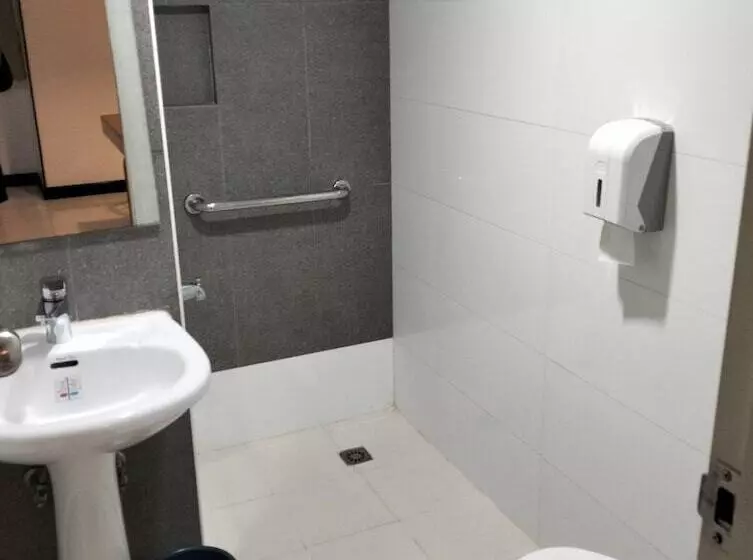 Отель Sogo Banawe