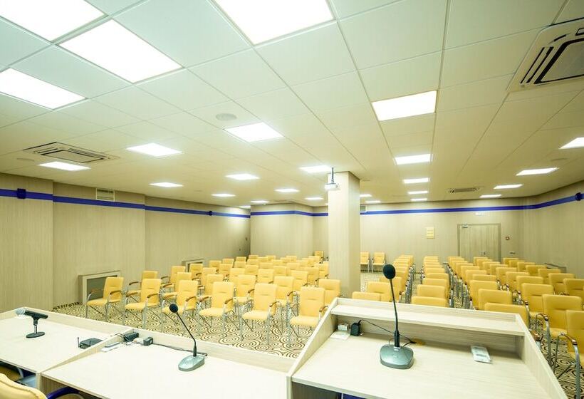 Wind Rose Hotel & Spa