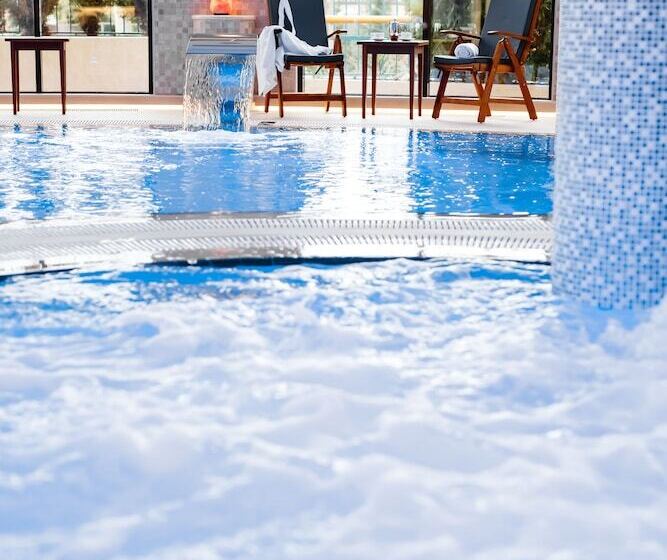 Wind Rose Hotel & Spa