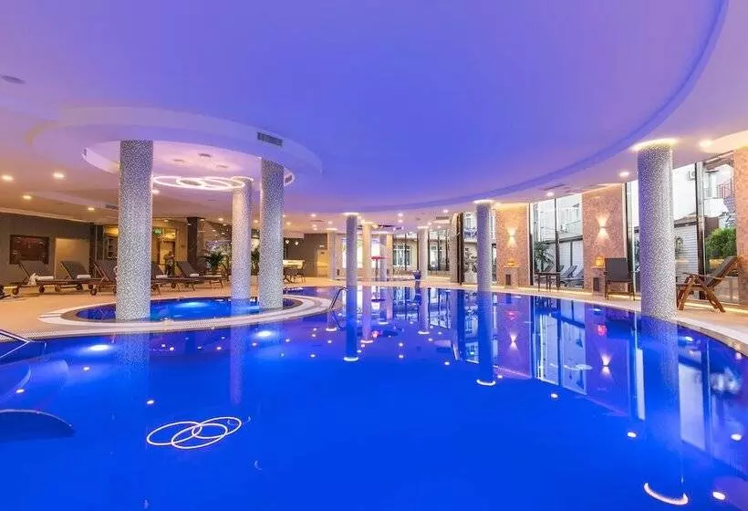 Wind Rose Hotel & Spa