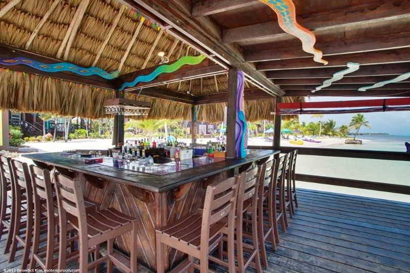 هتل X Tan Ha The Waterfront