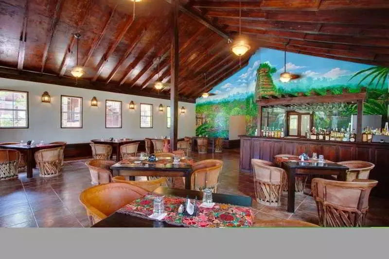 هتل X Tan Ha The Waterfront