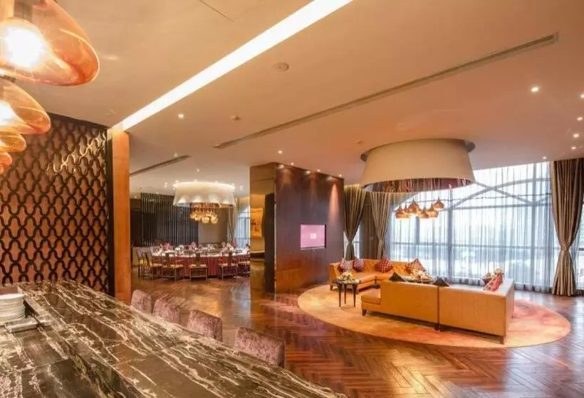 Maison New Century Hotel Dongguan