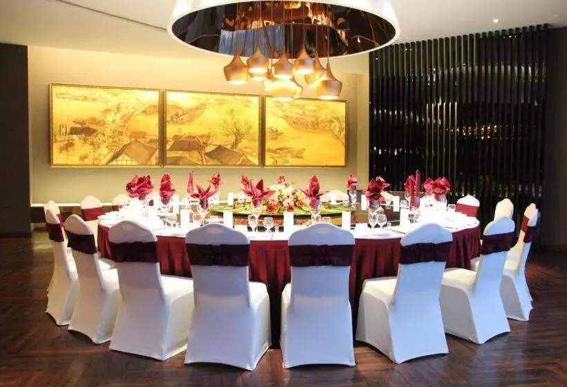 Maison New Century Hotel Dongguan