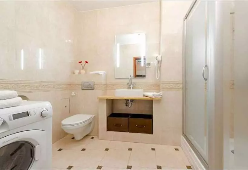 P&o Apartments Arkadia