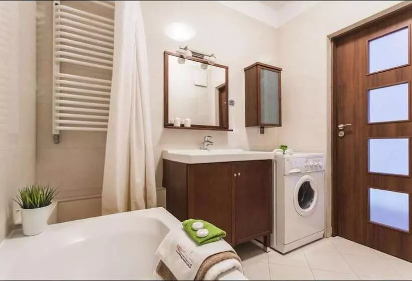 P&o Apartments Arkadia