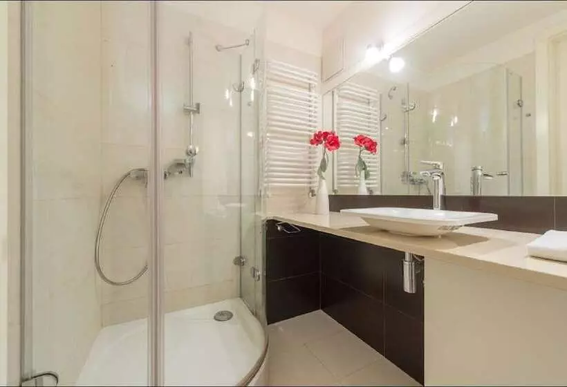 P&o Apartments Arkadia