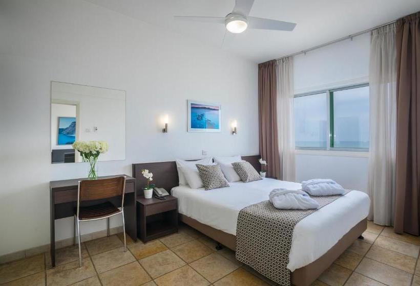 هتل Costantiana Beach  Apartments