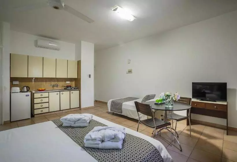 هتل Costantiana Beach  Apartments