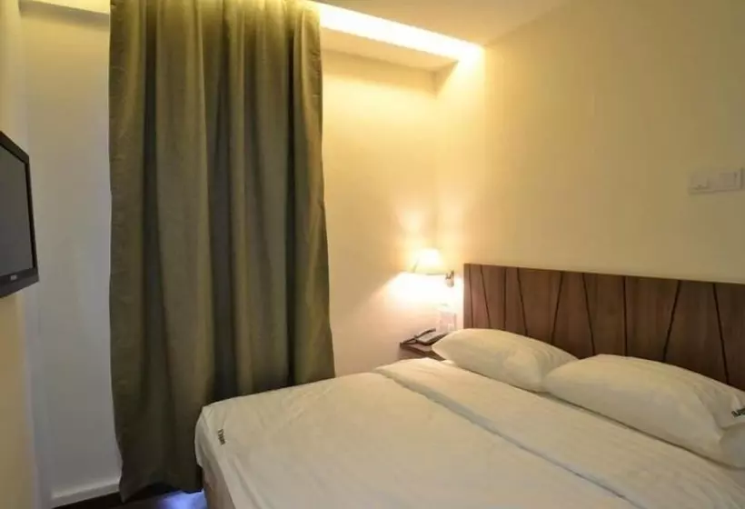9 Square Hotel   Kota Damansara