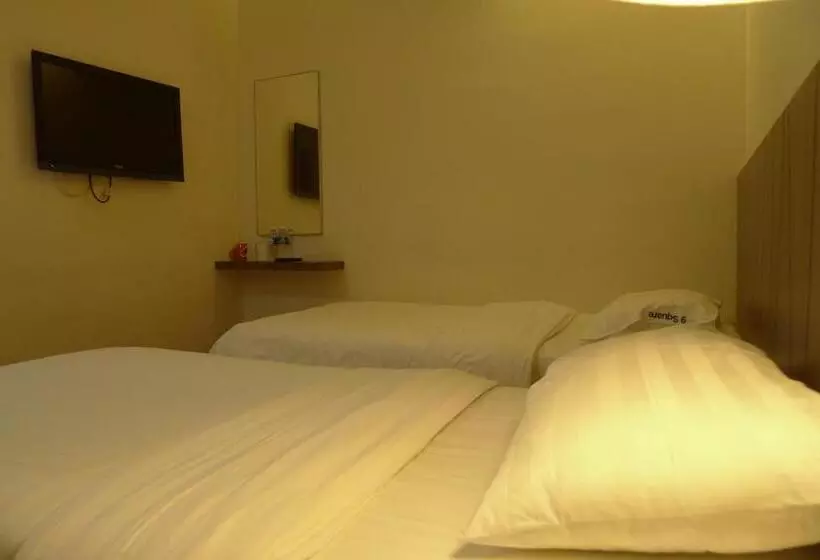 9 Square Hotel   Kota Damansara