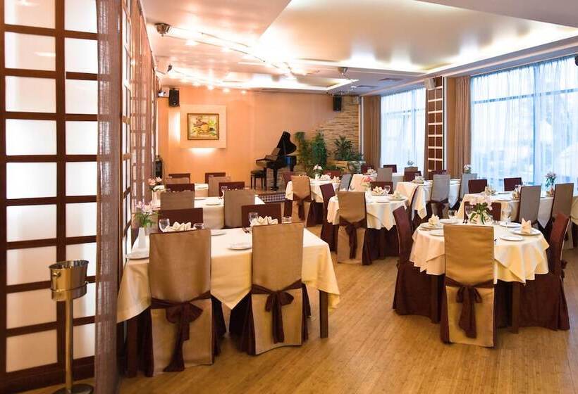 ホテル Alexandrovsky Garden