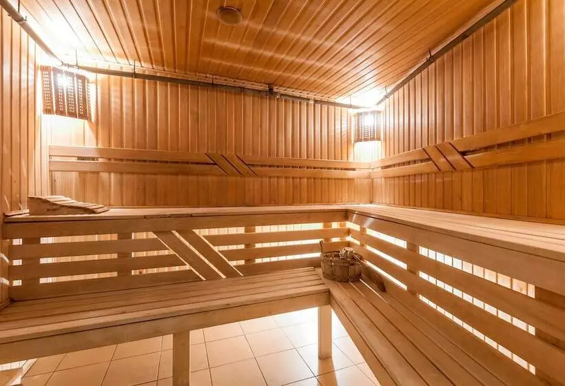 Отель Alexandrovsky Garden