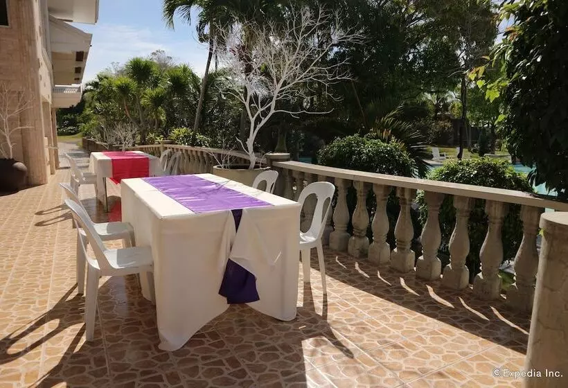 호텔 Antulang Beach Resort